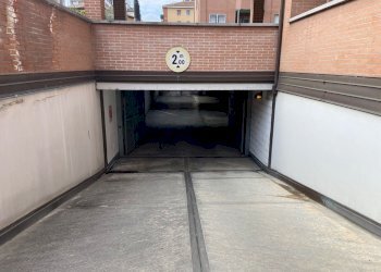 WhatsApp Image 2026-03-13 at 12.14.45 (2).jpeg - Box Via Cleto Tomba 9, Bologna (zona San Donato) - foto 2