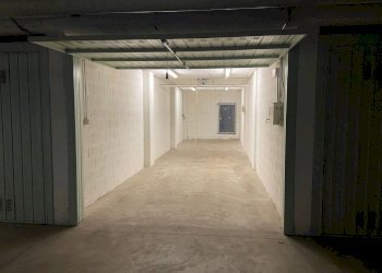 WhatsApp Image 2026-03-13 at 12.36.37 (1).jpeg - Box Via Cleto Tomba 9, Bologna (zona San Donato) - foto 17