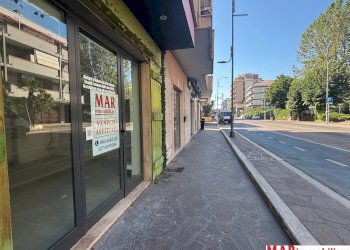 Locale Commerciale Corso Umberto I, Montesilvano - foto 3
