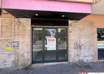 Commercial Premises Corso Umberto I, Montesilvano - photo 1