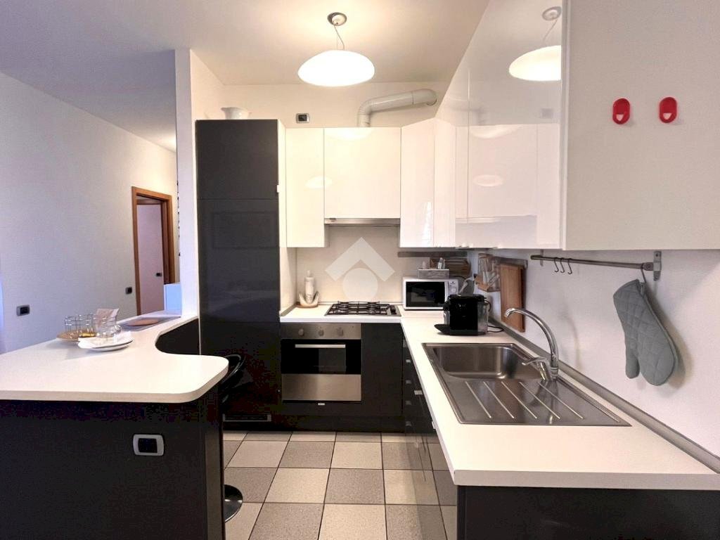 Two-room apartment Piazza dei Daini, Milano (neighborhood Bicocca) - photo 3