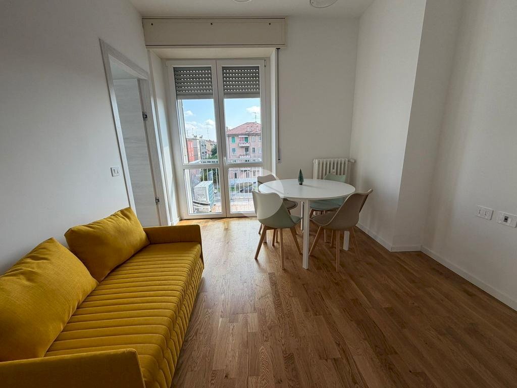 Two-room apartment Viale Famagosta, Milano (neighborhood Famagosta) - photo 1