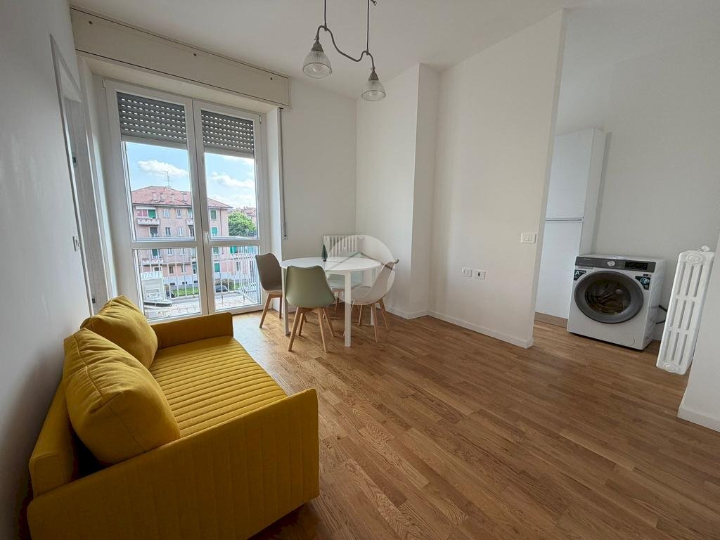 Two-room apartment Viale Famagosta, Milano (neighborhood Famagosta) - photo 2
