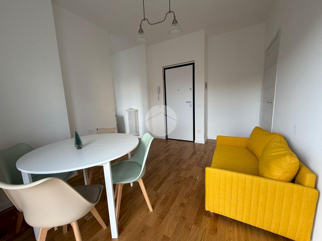 Two-room apartment Viale Famagosta, Milano (neighborhood Famagosta) - photo 3