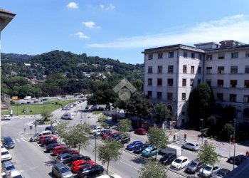 One-room apartment Corso Spezia, Torino (neighborhood Nizza Millefonti) - photo 4