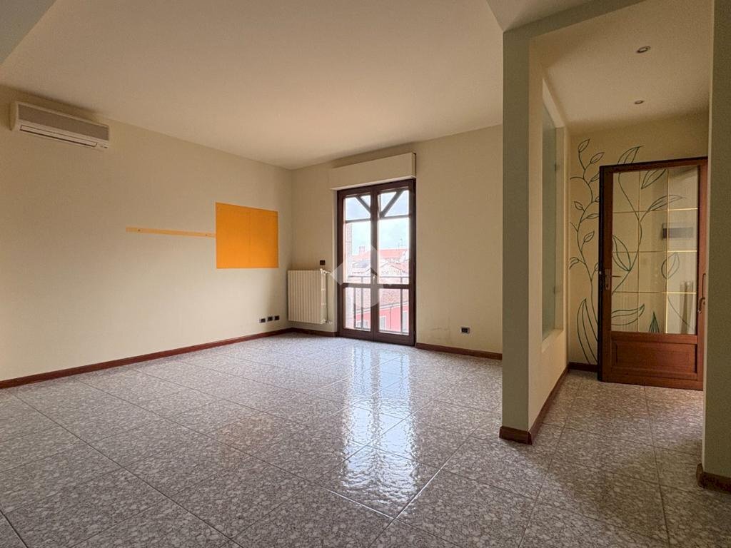 Appartamento Vicolo Santa Cecilia, Asti - foto 1