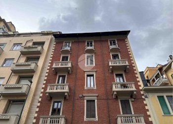 Trilocale Via Villar Focchiardo, Torino (zona Cit Turin) - foto 1