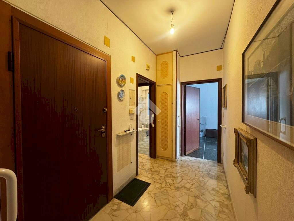 Quadrilocale Corso Luigi Andrea Martinetti, Genova (zona Sampierdarena) - foto 3