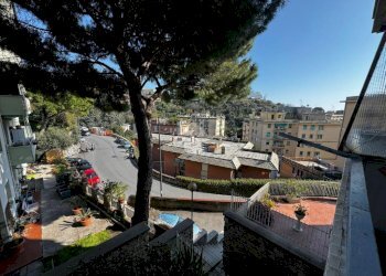 Quadrilocale Corso Luigi Andrea Martinetti, Genova (zona Sampierdarena) - foto 1