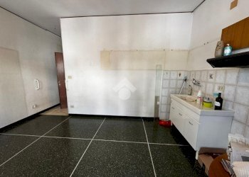 Quadrilocale Corso Luigi Andrea Martinetti, Genova (zona Sampierdarena) - foto 8