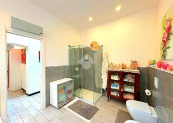 Four-room apartment Corso Cristoforo Colombo, Savona (neighborhood Centro) - photo 20