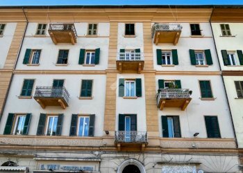 Quadrilocale Piazza Cavour, La Spezia - foto 2