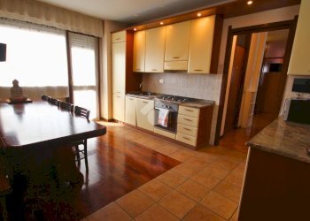 Four-room apartment Via Fratelli Cervi, Cornaredo - photo 2