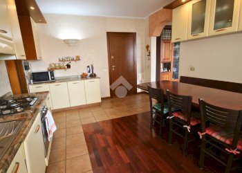 Four-room apartment Via Fratelli Cervi, Cornaredo - photo 9