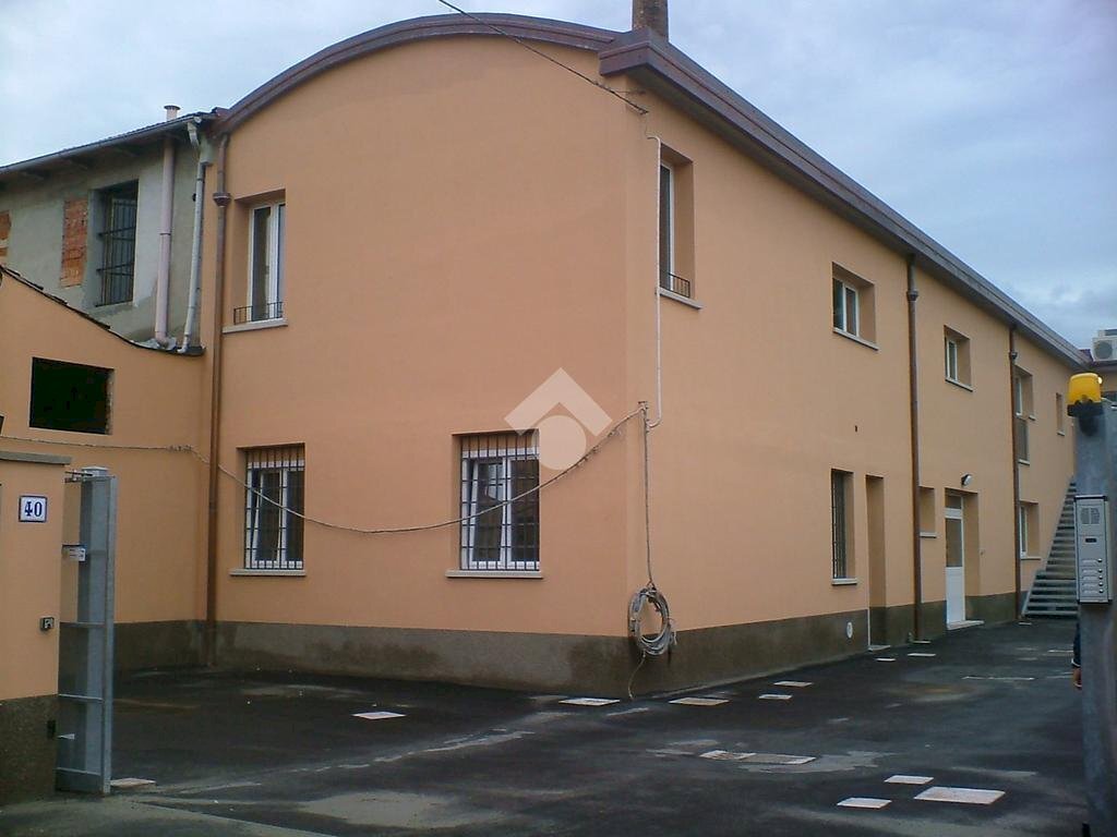 Office via del Milliario, Bologna (neighborhood Battindarno) - photo 1