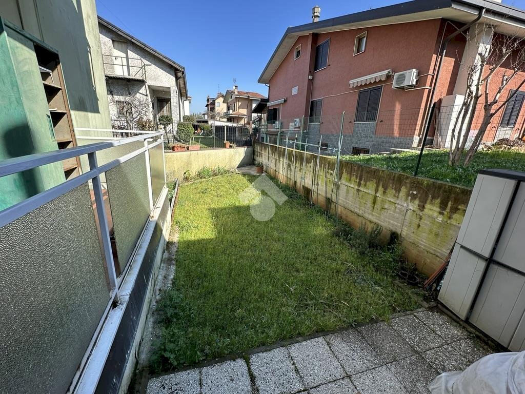 Three-room apartment Via Mirabello, Carugate - photo 2