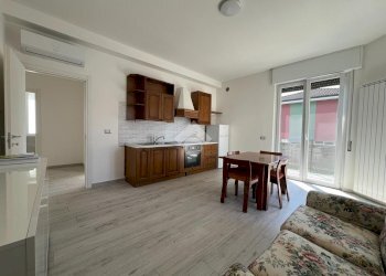 Two-room apartment Via Tonale, Carugate - photo 3