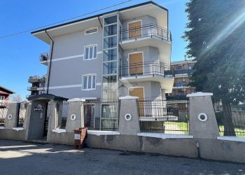 Two-room apartment Via Tonale, Carugate - photo 26