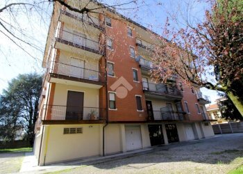 Three-room apartment Via isonzo, Sedriano - photo 1