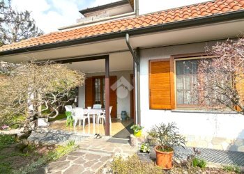 Portion of a house Via San Carlo, Senago - photo 7