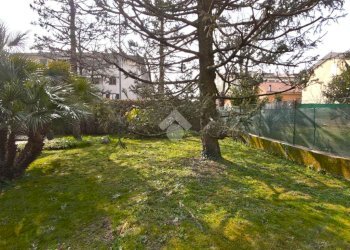 Portion of a house Via San Carlo, Senago - photo 12