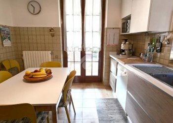 Portion of a house Via San Carlo, Senago - photo 19