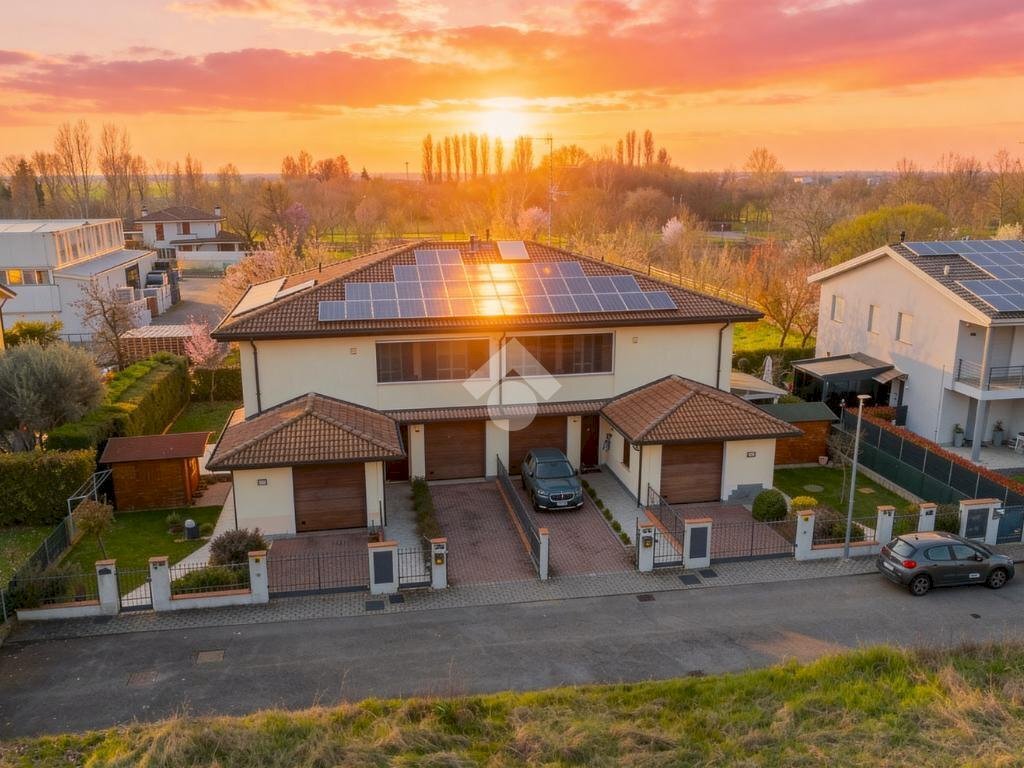 Trilocale Via giovanni palatucci, Fabbrico - foto 1