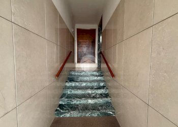 Three-room apartment Via Tommaso Grossi, Paderno Dugnano - photo 2