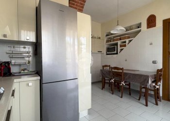 Porzione di casa Via Gen. Della Chiesa, Pessano con Bornago - foto 11