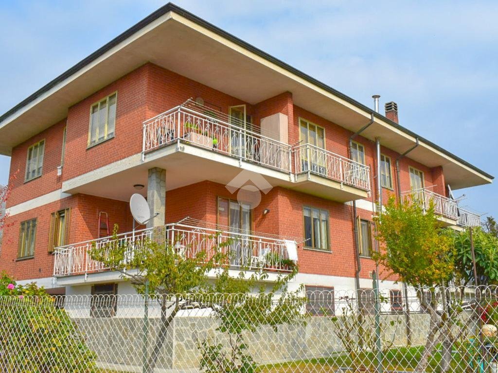 Three-room apartment Via medagli, Sant'Antonino di Susa - photo 1