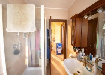 Three-room apartment Via medagli, Sant'Antonino di Susa - photo 12