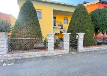 Quadrilocale via Montessori, Castelnovo di Sotto - foto 1