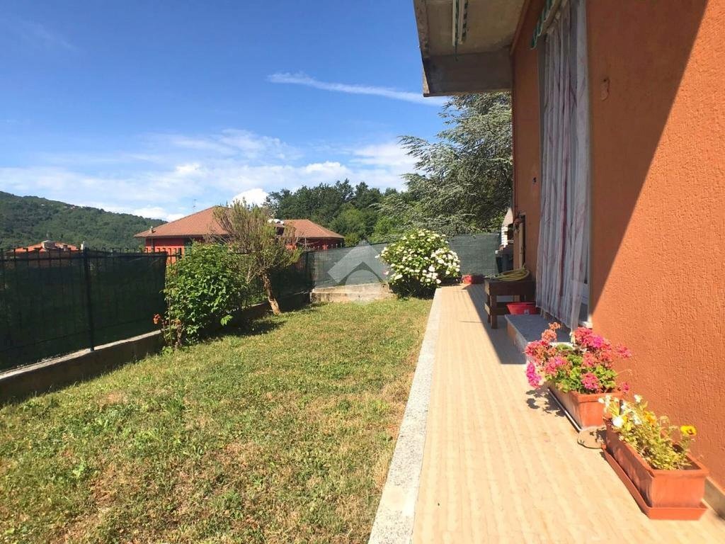 Four-room apartment Via colombo, Casella - photo 1