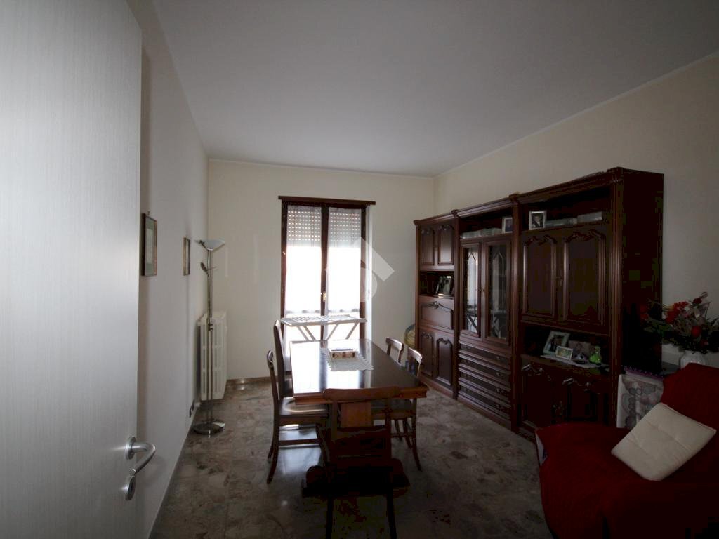 Trilocale Via Duccio Galimberti, Alba - foto 2