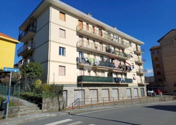 Trilocale Via delle Viazze, Busalla - foto 1