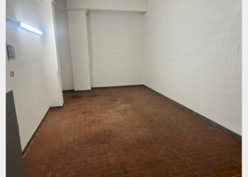 Posto Auto Genova - foto 8