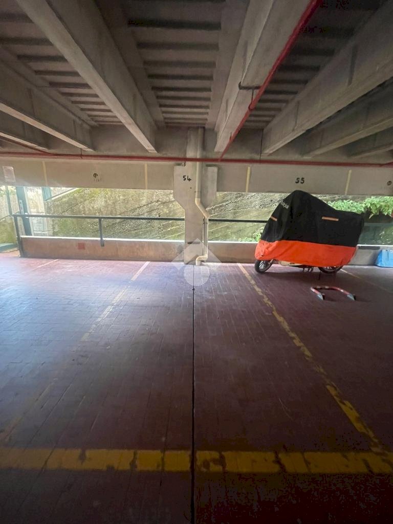 Parking space Via Fratelli Betti, Rapallo - photo 3