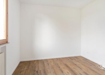 Four-room apartment Solarolo - photo 17