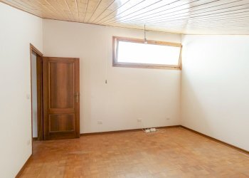 Four-room apartment Solarolo - photo 31