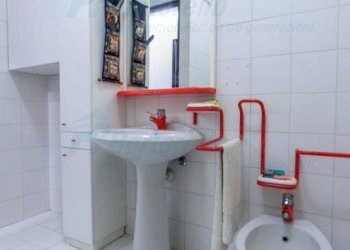 Trilocale Genova (zona Quarto) - foto 19