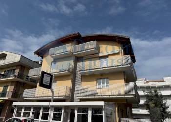 Foto 36 - Three-room apartment Viale Mazzini, Alba Adriatica - photo 36