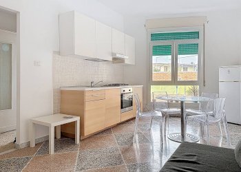 Foto 11 - Bilocale via Ponza
 
32, Monterotondo - foto 11