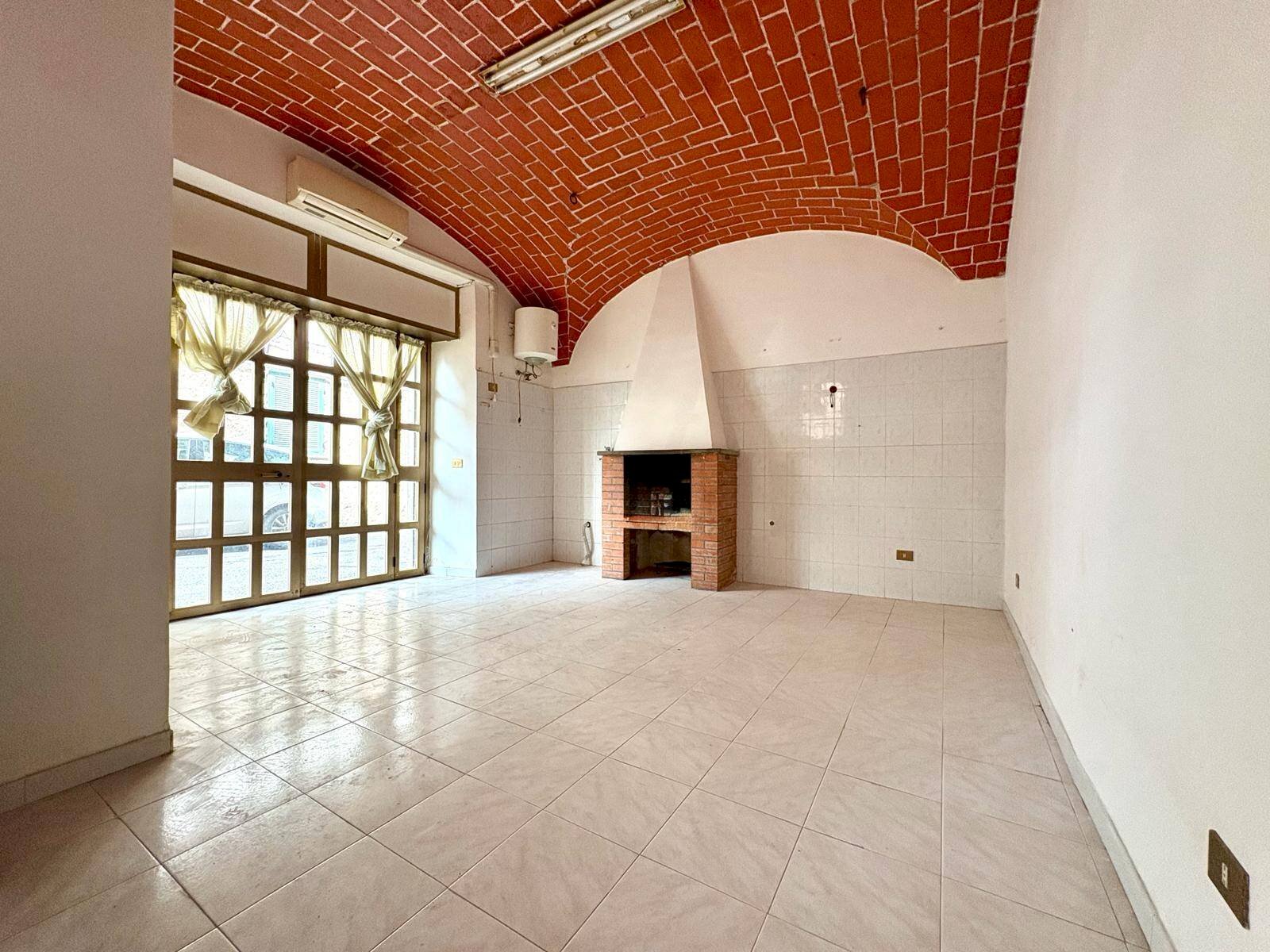 Foto 2 - Monolocale Via Dante Alighieri
 
1, Moricone - foto 2