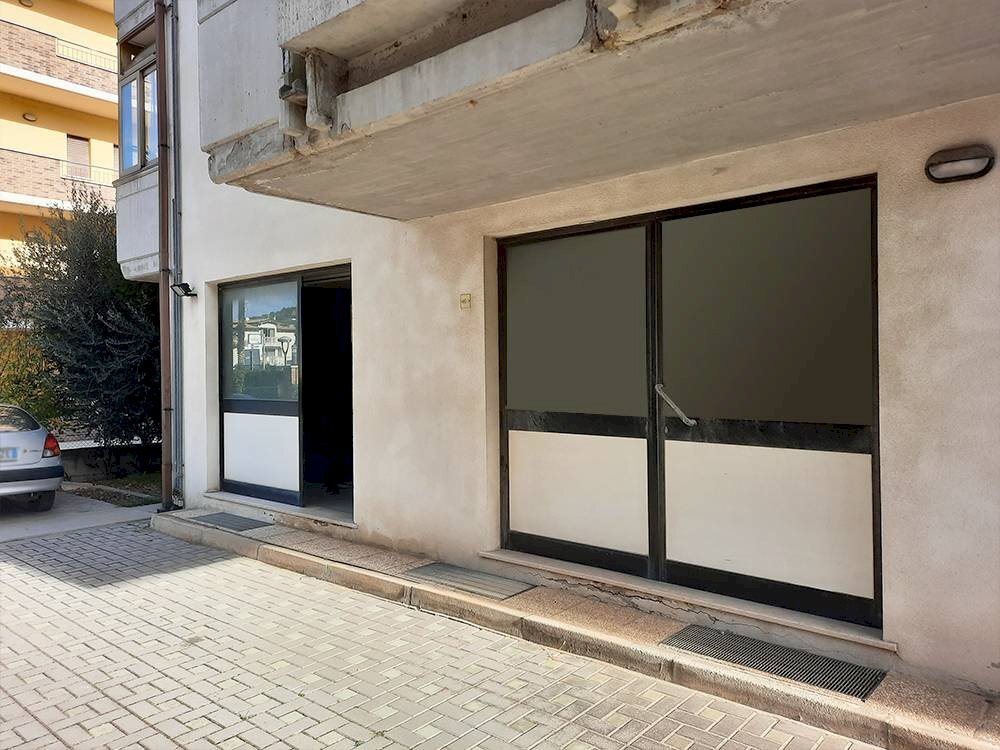 Foto 2 - Magazzino via Giovanni XXIII, Tortoreto - foto 2