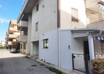 Foto 5 - Magazzino via Giovanni XXIII, Tortoreto - foto 5