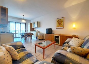 Foto 2 - Three-room apartment VIA DELLE GARDENIE
 
7, Alba Adriatica - photo 2