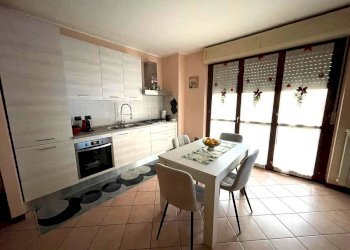 Foto 1 - Bilocale Rimembranze
 
127, Lainate - foto 1