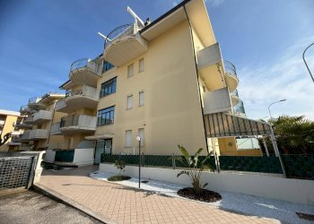 Foto 1 - Two-room apartment VIA DELFICO, Martinsicuro - photo 1