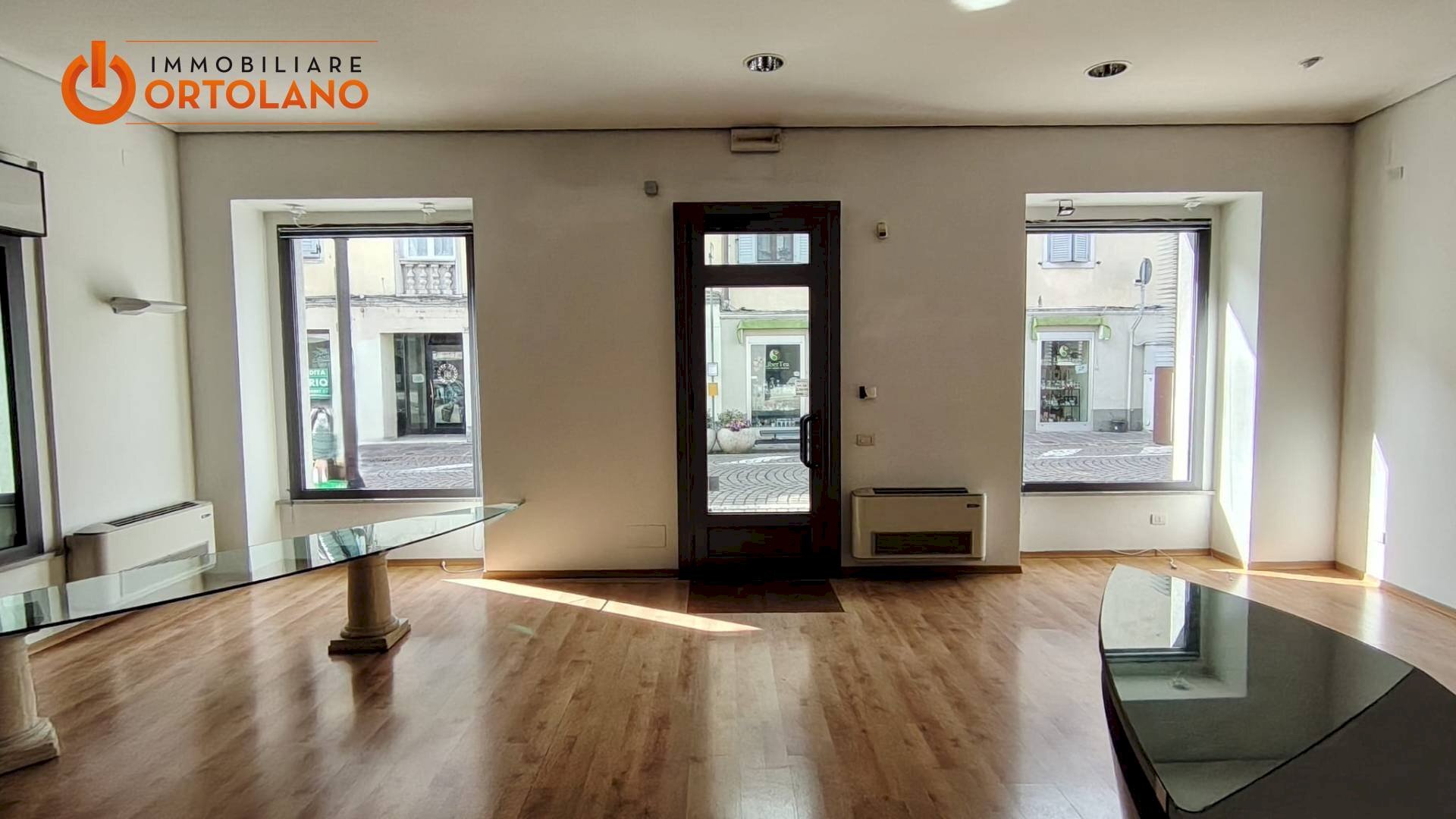 Foto 2 - Locale Commerciale Corso del Popolo
 
2, Monfalcone - foto 2