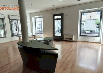 Foto 5 - Locale Commerciale Corso del Popolo
 
2, Monfalcone - foto 5